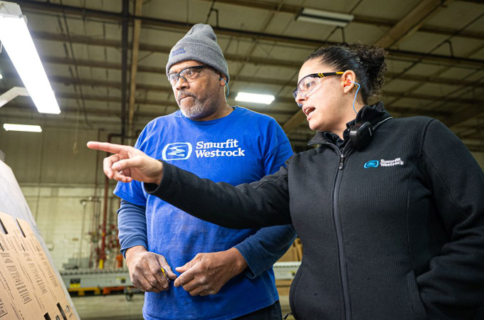 corrugated employees