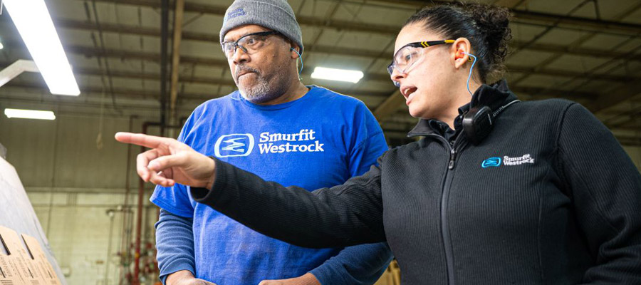 corrugated employees